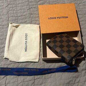 Louis Vuitton Zippy coin wallet ❤️